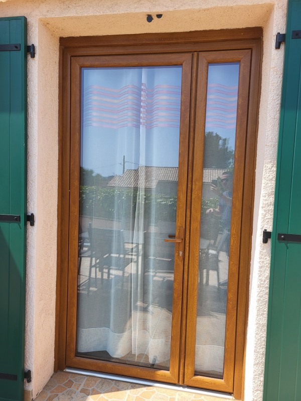 Porte fenêtre pvc couleur tiercé à La Farlède