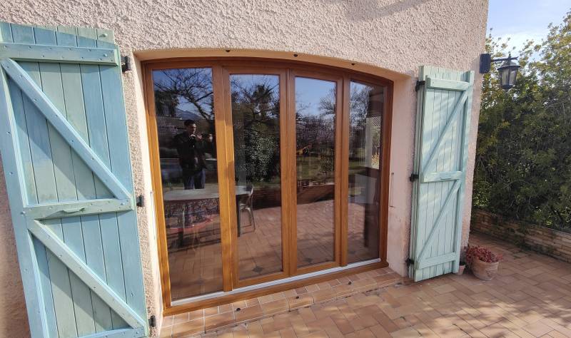INSTALLATION DE MENUISERIE PVC DE COULEUR à La Crau dans le Var