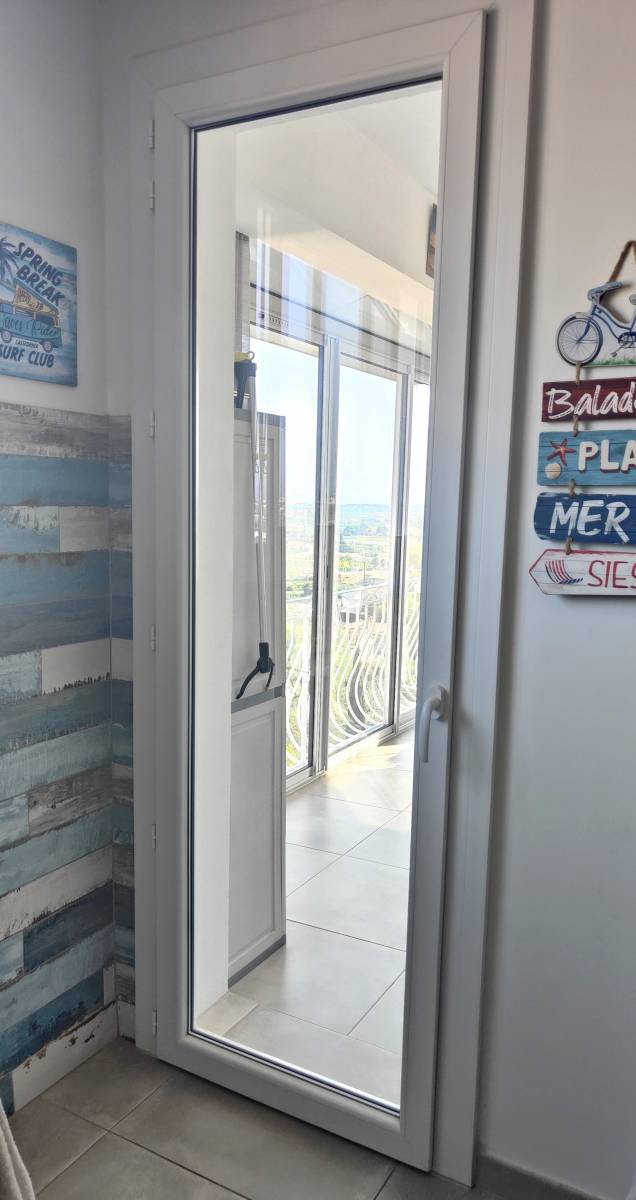 Pose de menuiseries PVC en rénovation- La Londe les Maures